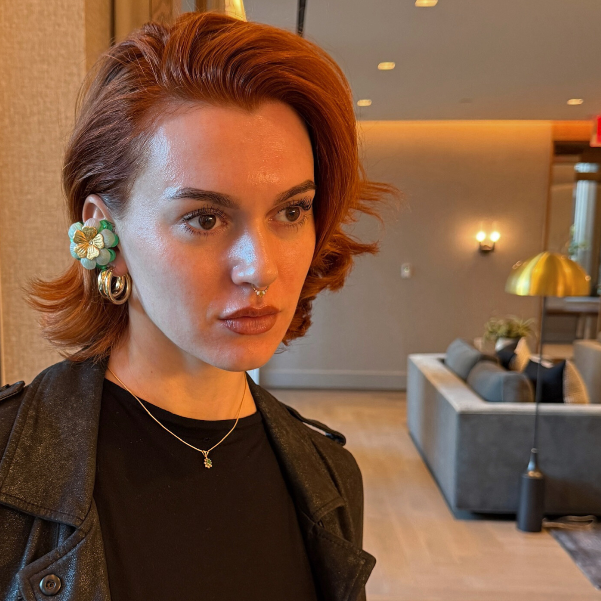 Priamble™ Neelika Audio Earrings in Gold Green White – Open-ear Bluetooth® earphones by PERIPHERII
