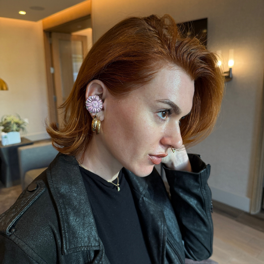 Priamble™ Swati Audio Earrings in Silver Pink – Open-ear Bluetooth® earphones by PERIPHERII