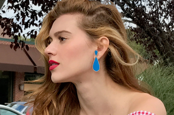 Cobalt Smart Earrings™ which are earphones
