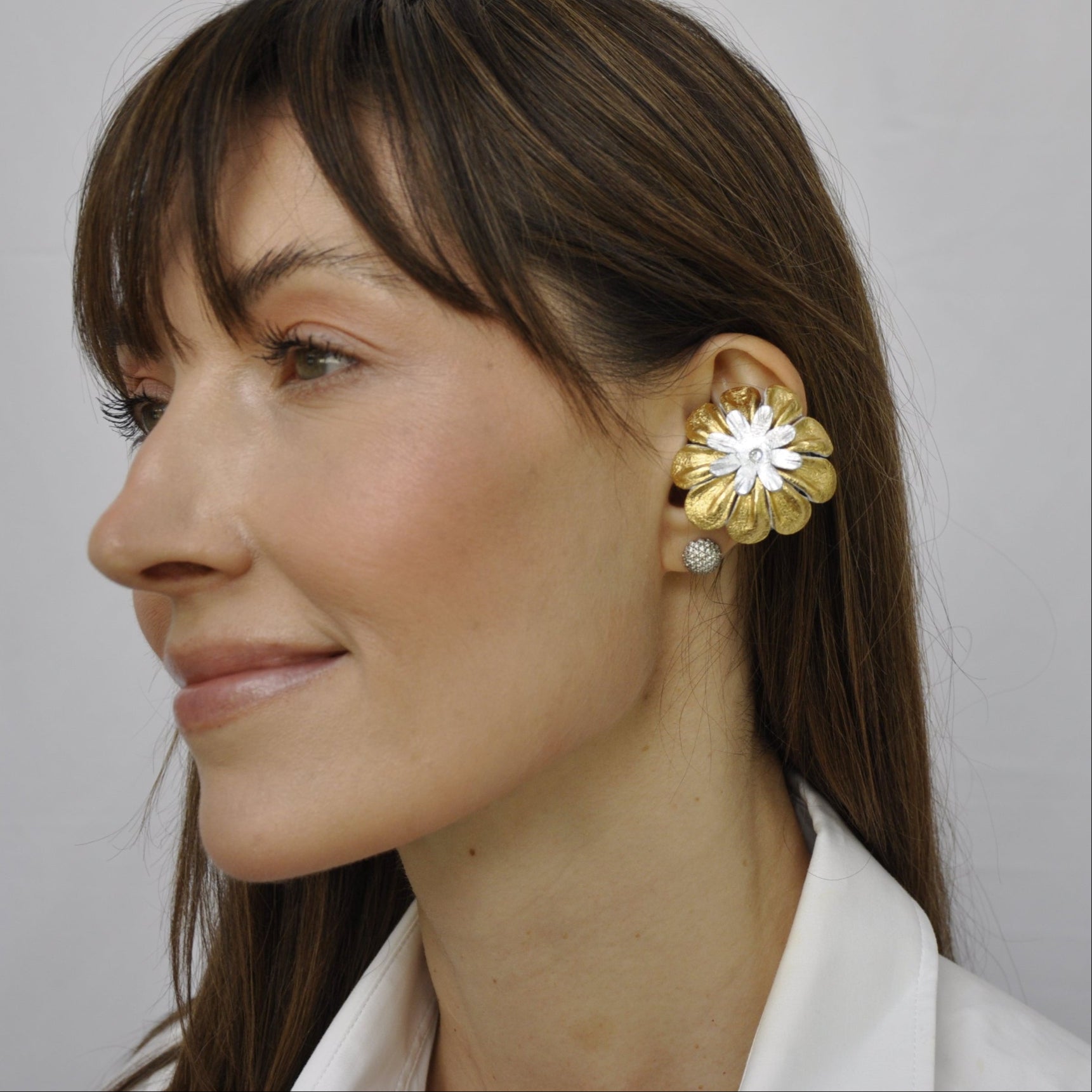 Priamble earphone earrings by peripherii. Style Gita