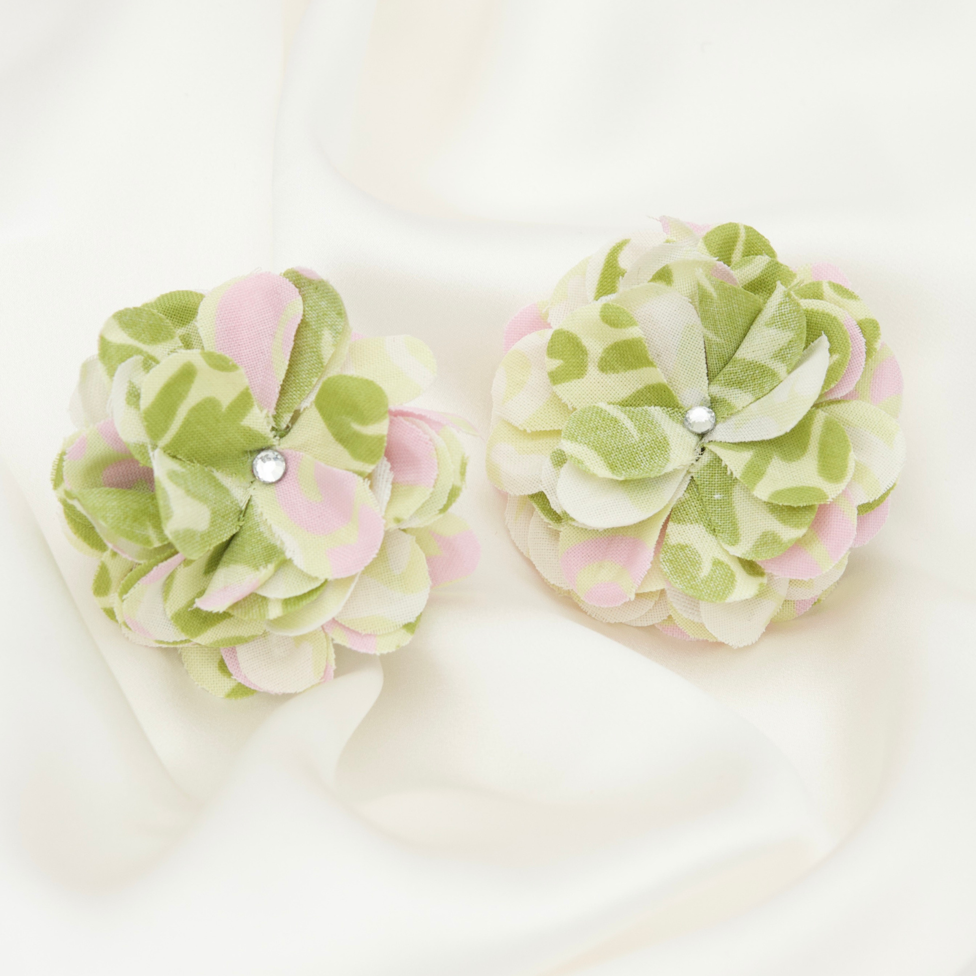 PRIAMBLE™ Blossom Audio Earrings in Ivory, pink and green – product view by PERIPHERII