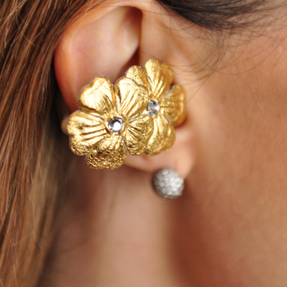 PRIAMBLE Aruna Open-Ear Audio Earrings in Gold – Product Shot