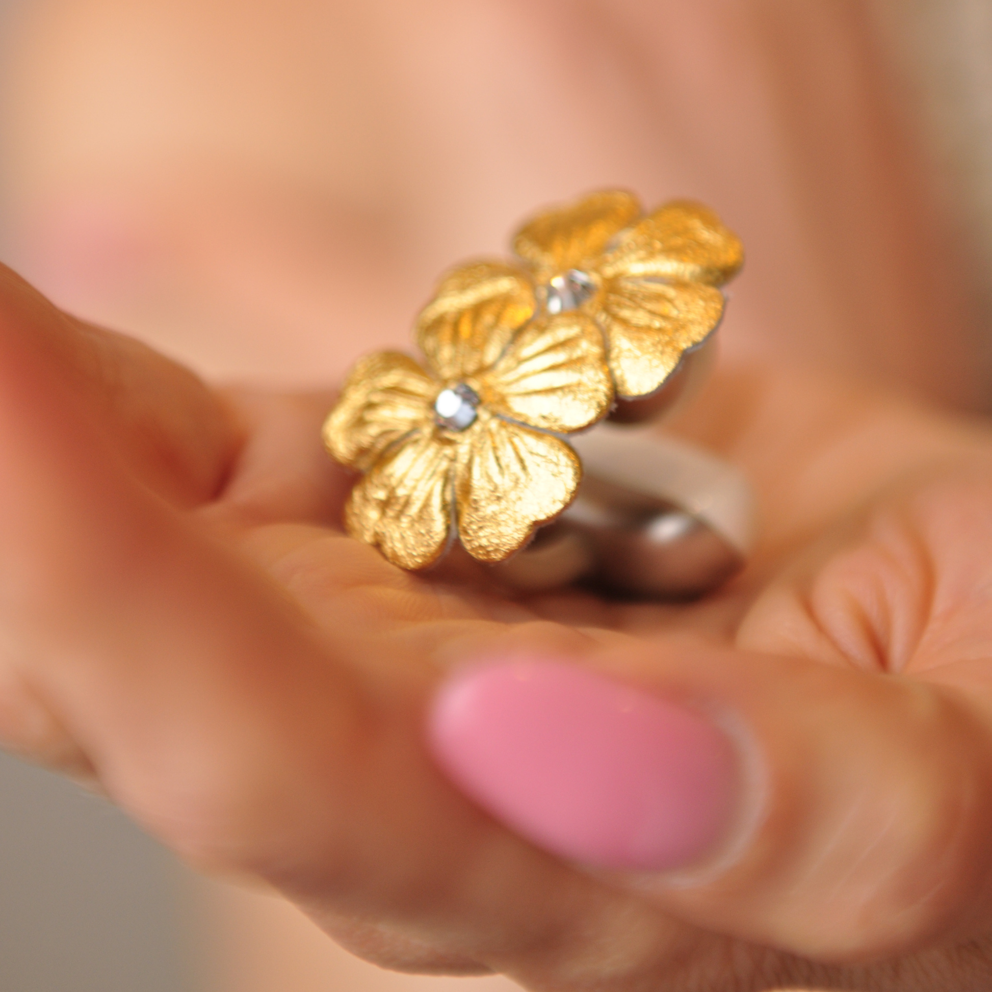 PRIAMBLE Aruna Open-Ear Audio Earrings in Gold – Product Shot