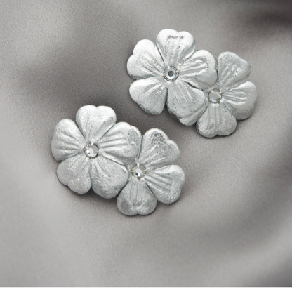 PRIAMBLE Aruna Open-Ear Audio Earrings in Silver – Product Shot